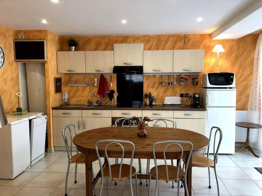 Aux Pieds Des Pistes 4/6 Personnes Apartment Gerardmer Exterior photo
